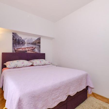Snjezana Apartment Mali Losinj Bagian luar foto