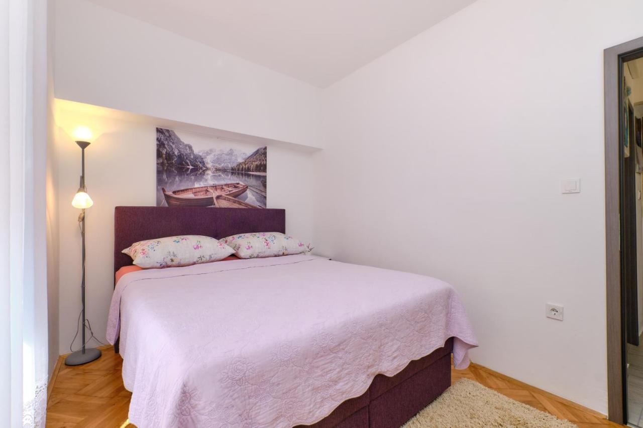 Snjezana Apartment Mali Losinj Bagian luar foto